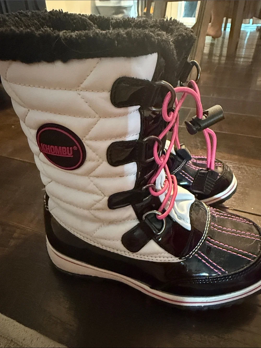 Khombu Black & White Kids Snow Boots with Pink Laces